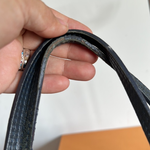 Louis Vuitton Neverfull Minilin - Picture 11 of 13